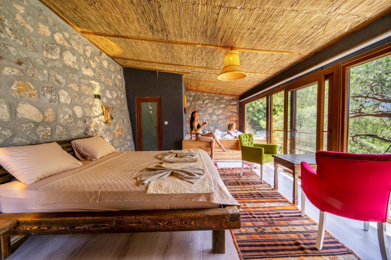 Bed and Breakfast Manzara Bungalow à Fethiye Extérieur photo